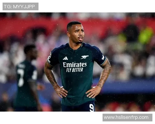 热苏斯的足球旅程：从巴西小将到欧洲顶级前锋的蜕变与荣耀