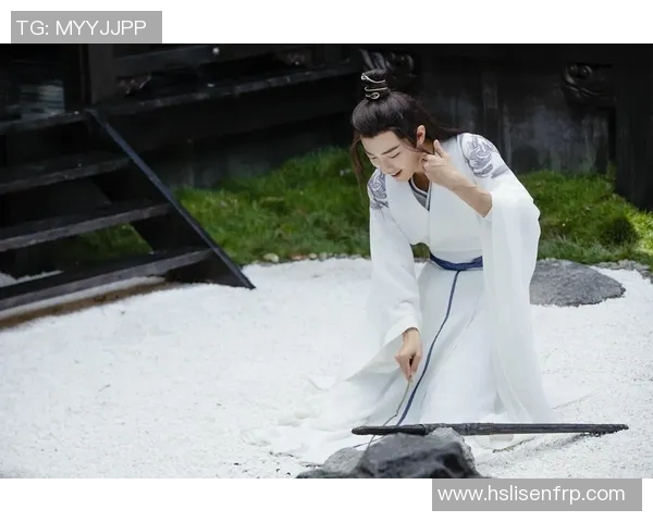 肖战波：从偶像到实力派的华丽转身与未来发展之路