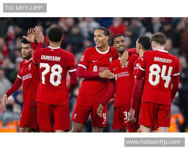 英格兰与美国足球对决结果揭晓谁是胜者分析与回顾